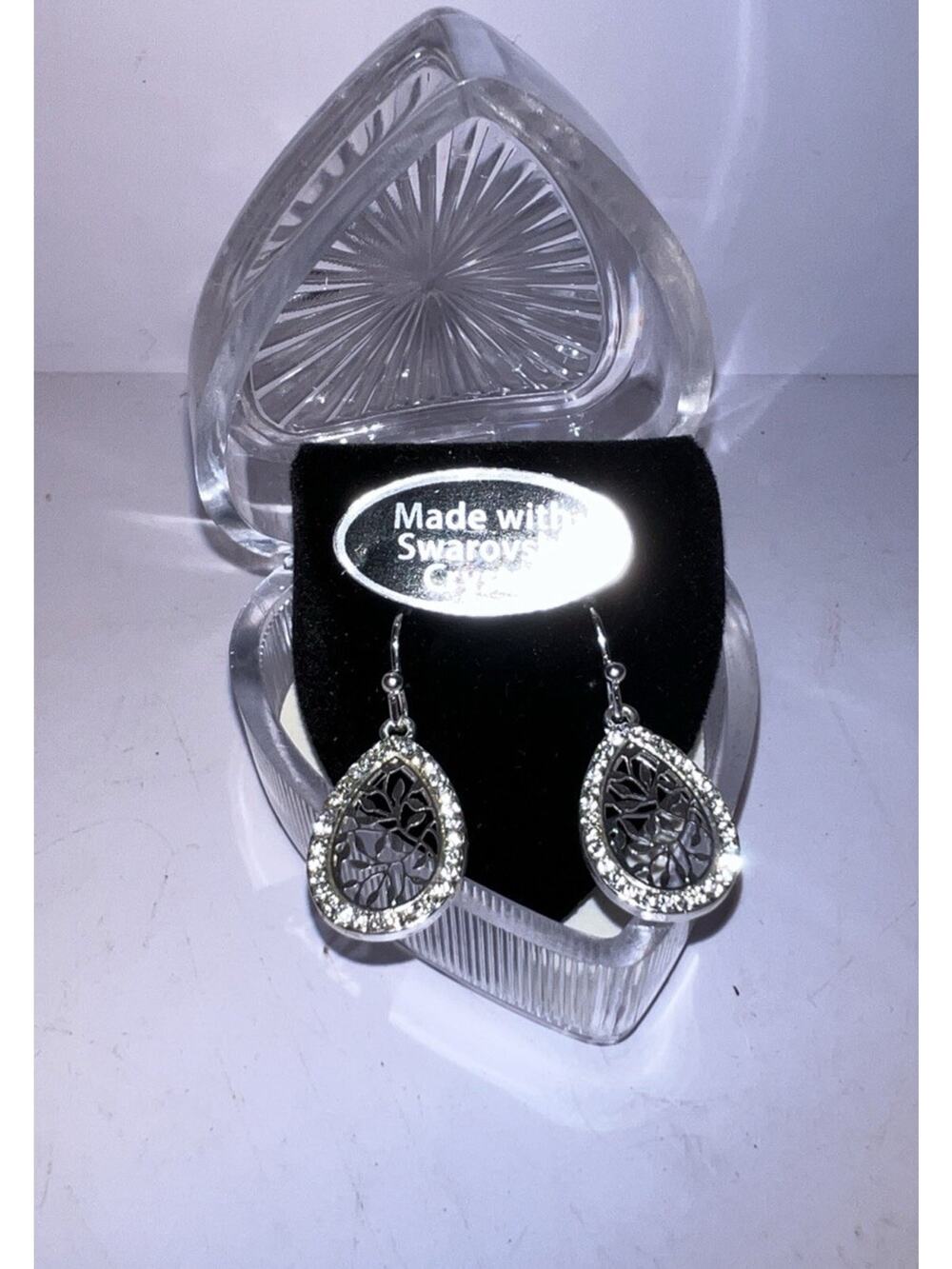 New Dangle Earrings Made With Swarovski Crystal. They Come In A Nice Box
